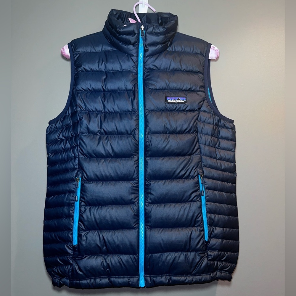 Patagonia Women’s Down Puffer Vest Navy & Turquoise Zip Front Size Small